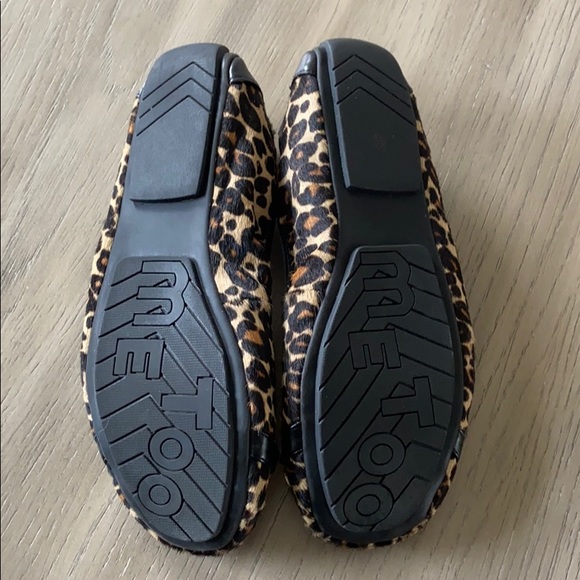 Leopard Flats - Picture 2 of 7